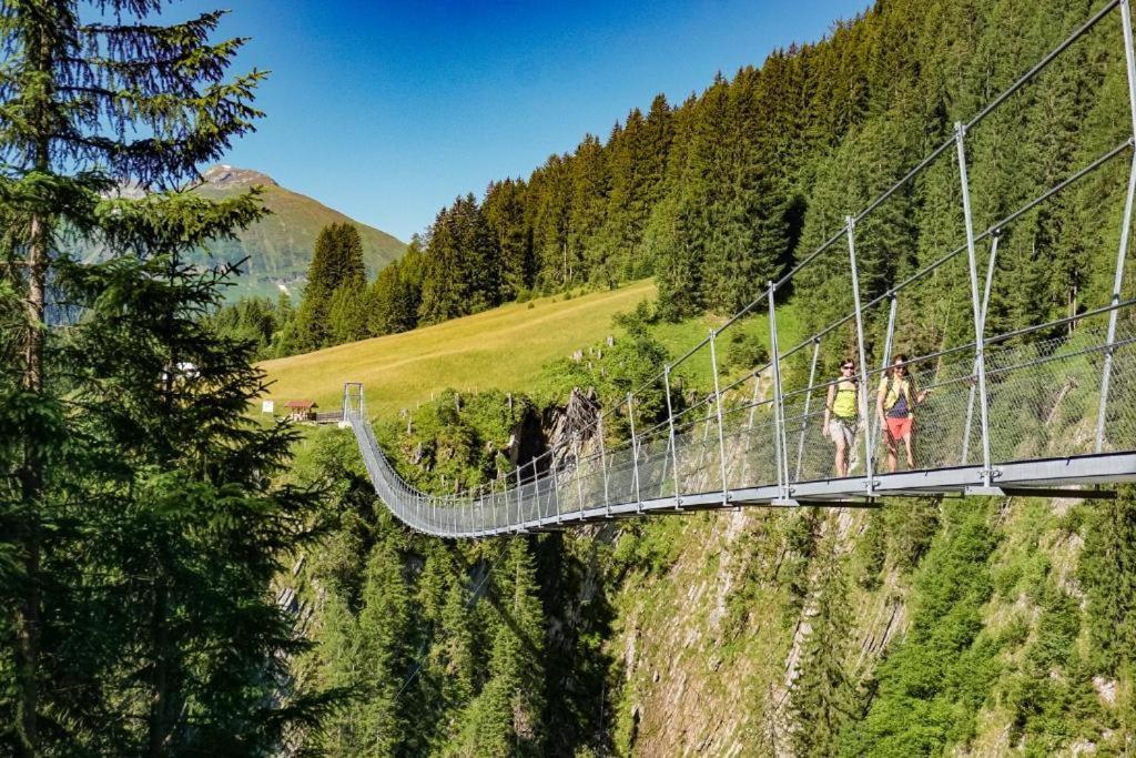 Haus Sonnenschein Apartamento Holzgau Exterior foto